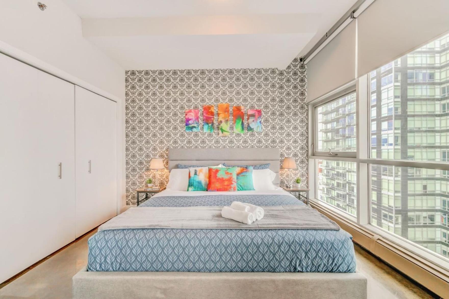 Luxury 2Br Condo - King Bed - Stunning City Views YYC Exteriér fotografie