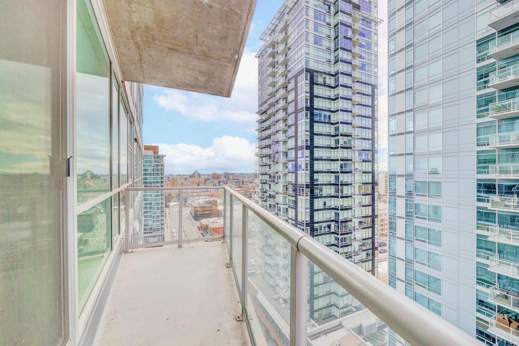 Luxury 2Br Condo - King Bed - Stunning City Views YYC Exteriér fotografie