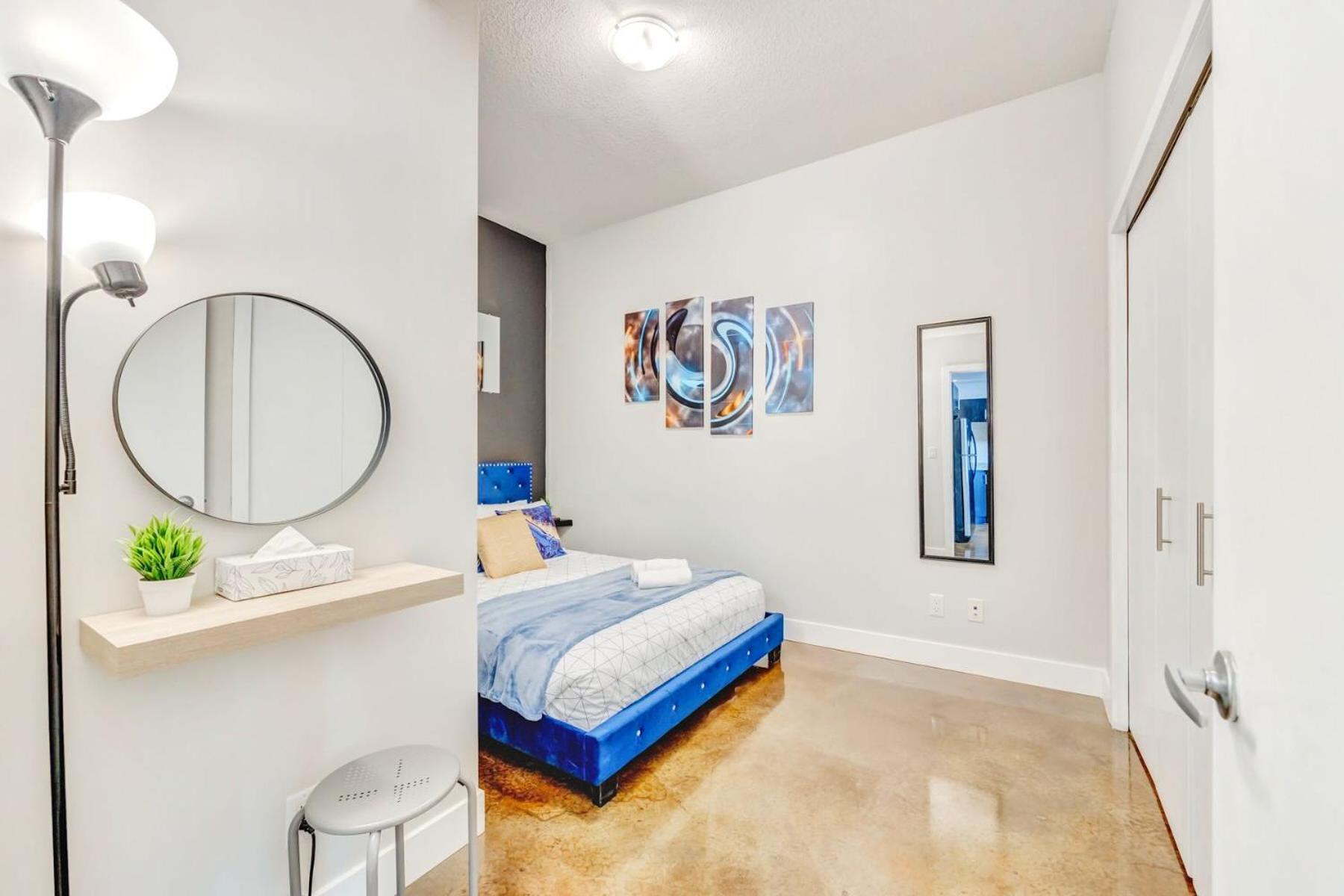 Luxury 2Br Condo - King Bed - Stunning City Views YYC Exteriér fotografie